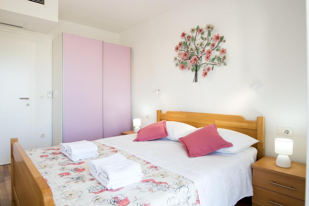 Apartments Mattea Makarska Eksteriør billede