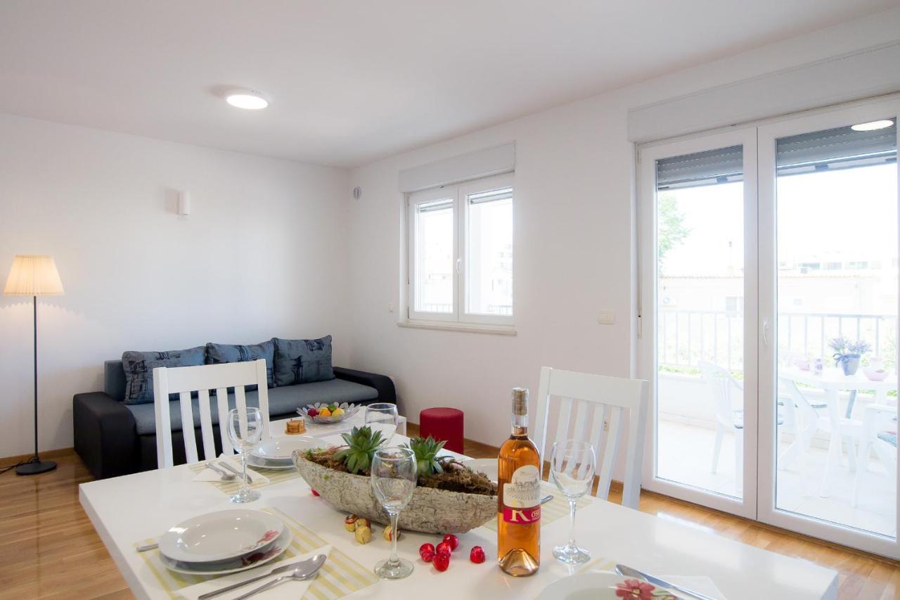 Apartments Mattea Makarska Eksteriør billede