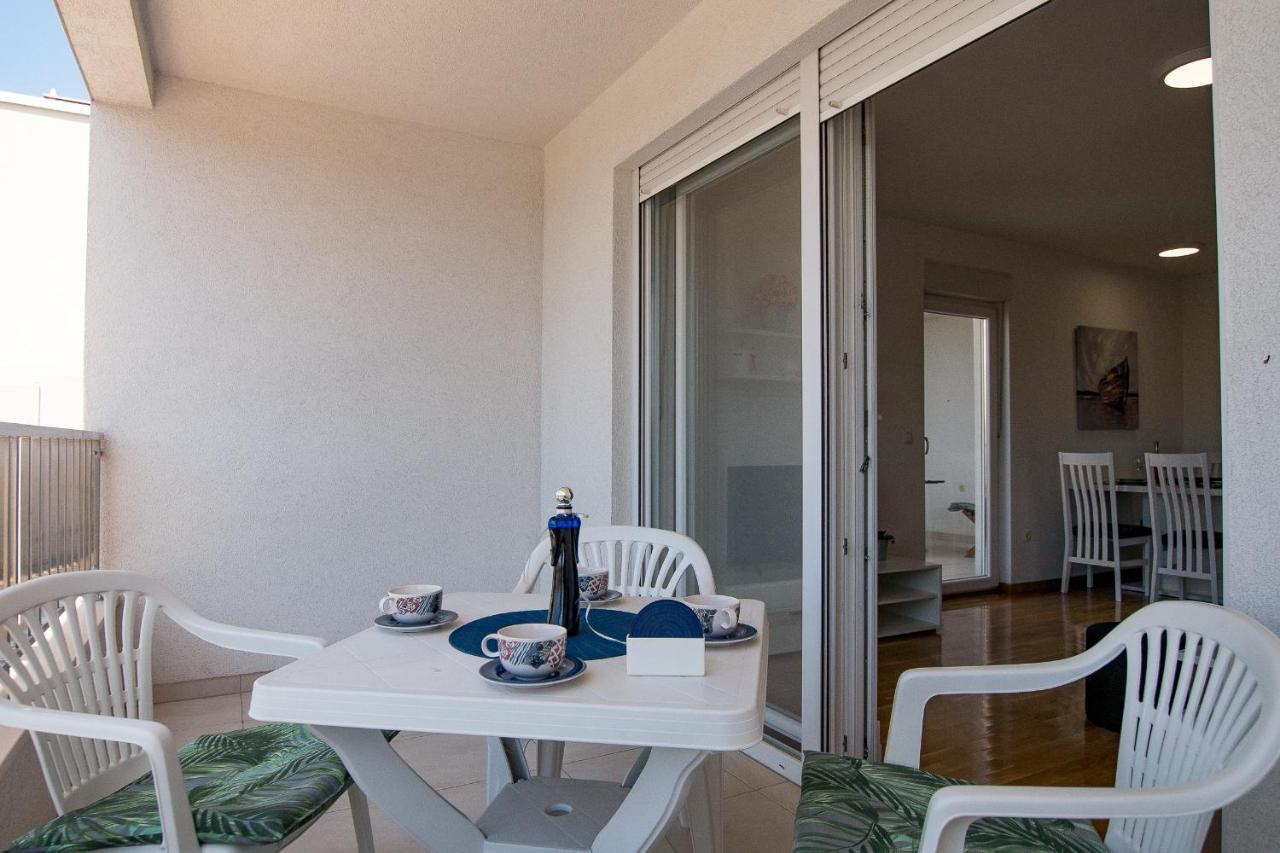 Apartments Mattea Makarska Eksteriør billede